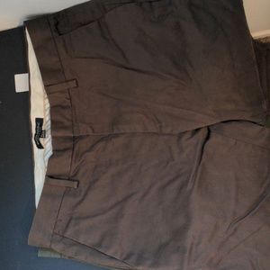 31x30 brown chinos Aiden slim fit banana republic